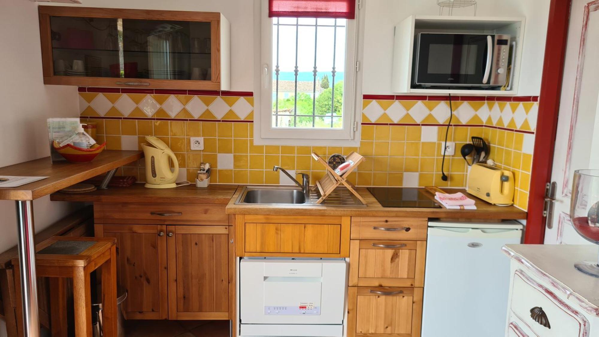 La Cigale Sous L'Olivier Bed & Breakfast Ле Кастеле Екстериор снимка